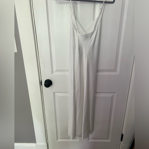 Show Me Your Mumu Verona Midi Dress - Ivory Luxe Satin - Size XL - Picture 3 of 5